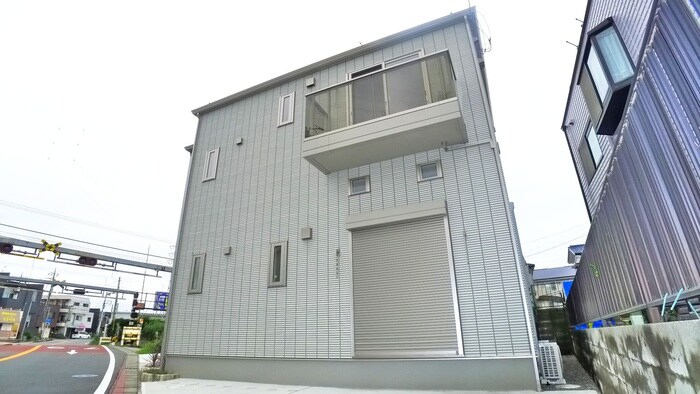 soffitto altoの物件外観写真