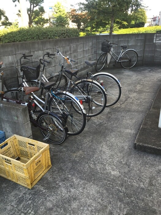 エステート西台の物件外観写真