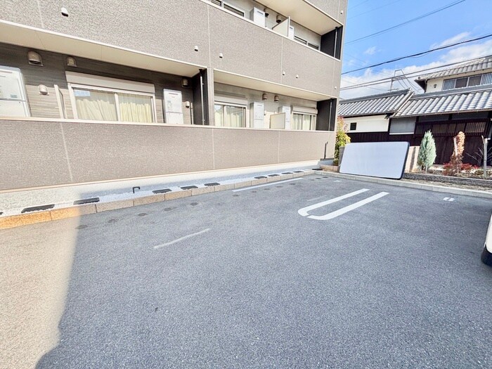 サンプラザ金剛の物件外観写真