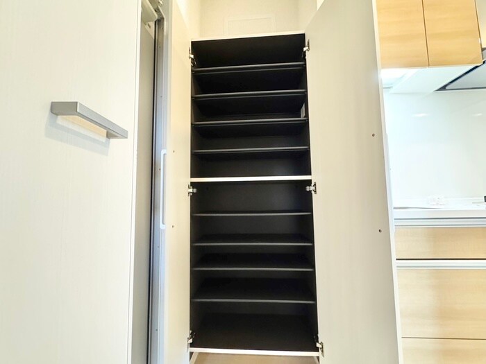 サンプラザ金剛の物件内観写真