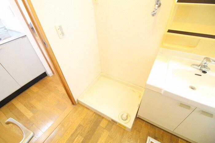 SHOUWA RESIDENCEの物件内観写真