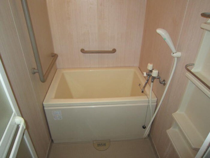 ヴィラパルク崎中の物件内観写真