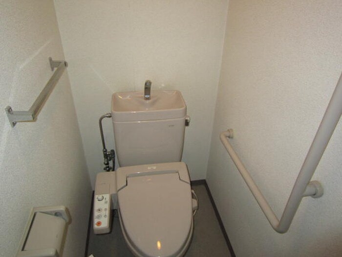 ヴィラパルク崎中の物件内観写真