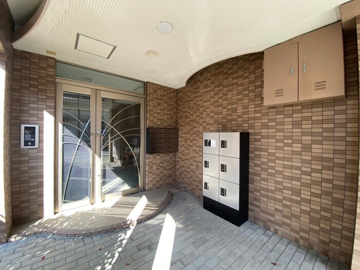 グランベル昭和の物件外観写真