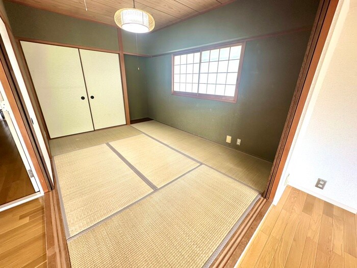 芦屋緑１住宅３号棟（２０４）の物件内観写真