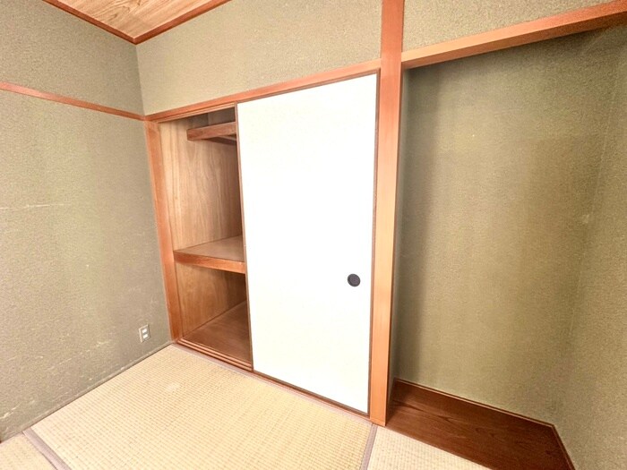 芦屋緑１住宅３号棟（２０４）の物件内観写真