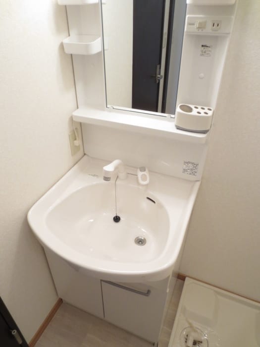 ｱﾝﾌﾟﾙ-ﾙｸﾗ-ｼﾞｭﾙｳﾞﾆ-ﾙの物件内観写真