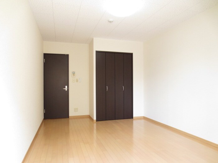 ｱﾝﾌﾟﾙ-ﾙｸﾗ-ｼﾞｭﾙｳﾞﾆ-ﾙの物件内観写真