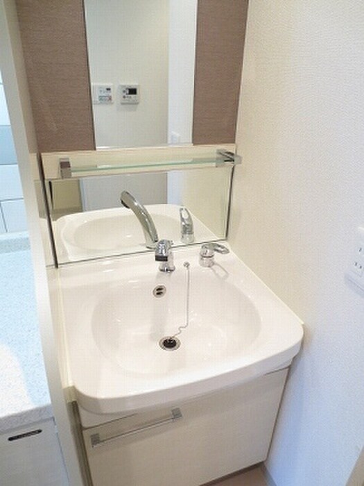 ﾌﾟﾚｻﾝｽ中之島公園ｸﾞﾗｼｱ(1401)の物件内観写真