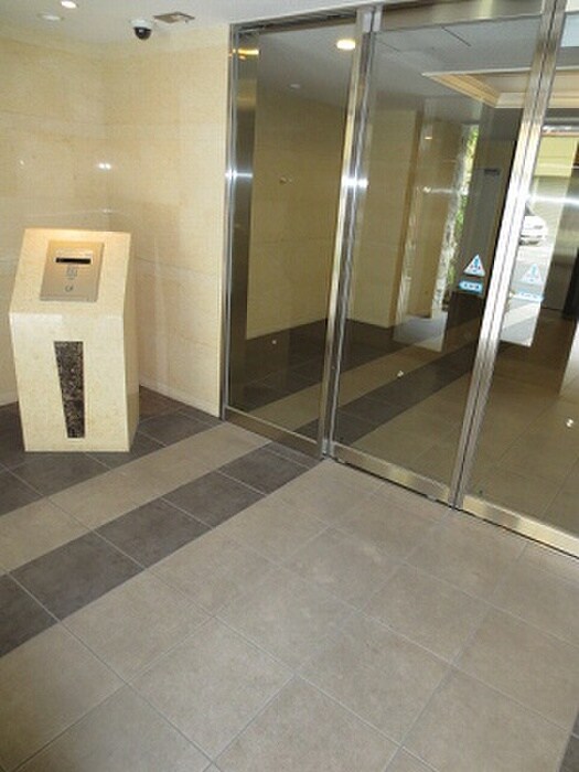 ﾌﾟﾚｻﾝｽ中之島公園ｸﾞﾗｼｱ(1401)の物件外観写真