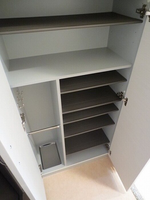 ﾌﾟﾚｻﾝｽ中之島公園ｸﾞﾗｼｱ(1401)の物件内観写真