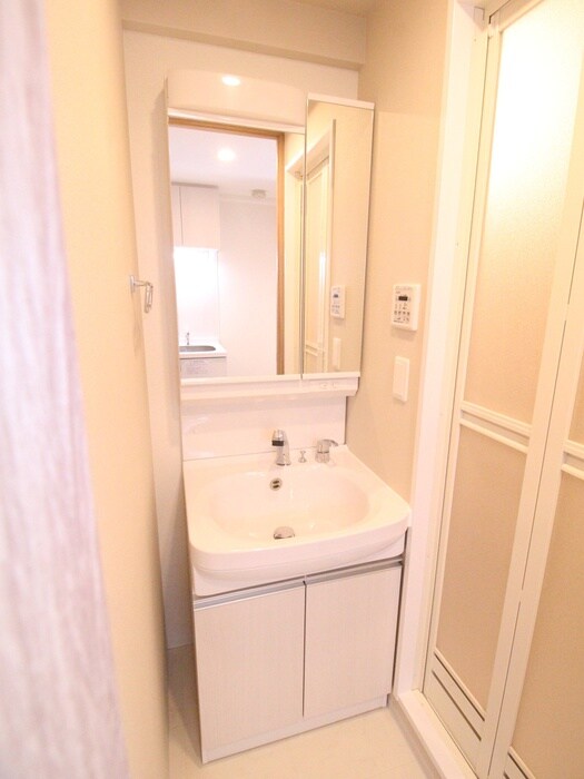 ﾌｧｰｽﾄﾌｨｵｰﾚ神戸駅前(504)の物件内観写真