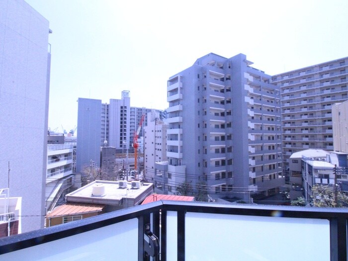 ﾌｧｰｽﾄﾌｨｵｰﾚ神戸駅前(504)の物件内観写真