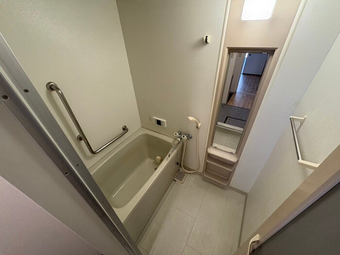 イーストヒルズ平野の物件内観写真