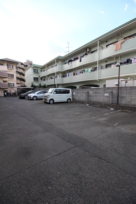 グランド－ルの物件外観写真