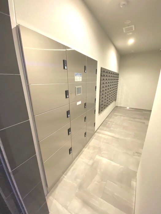 ｾﾚﾆﾃ新大阪ｸﾞﾗﾝﾃﾞ ｼｭｯﾄﾞの物件外観写真