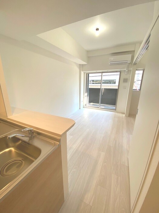 ｾﾚﾆﾃ新大阪ｸﾞﾗﾝﾃﾞ ｼｭｯﾄﾞの物件内観写真