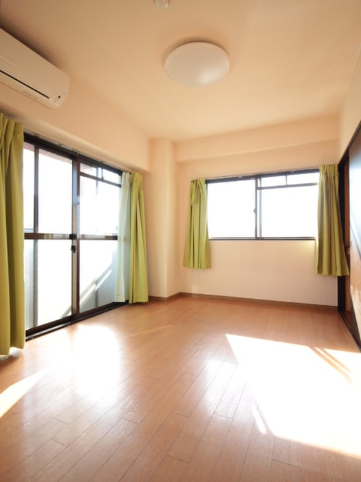 Growth Place新石切の物件内観写真