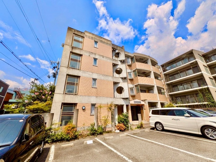 リーガルエクセレントの物件外観写真