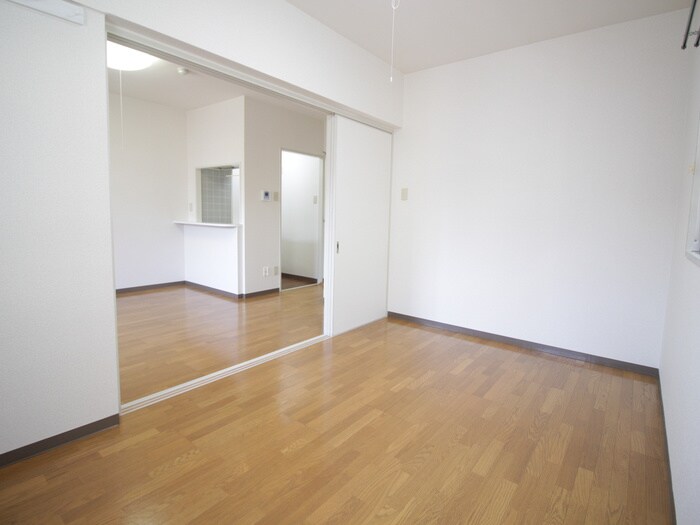 リーガルエクセレントの物件内観写真