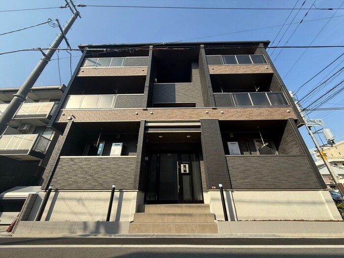 ブリリアンスの物件外観写真