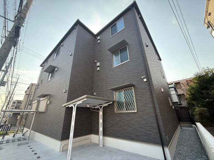 ブリリアンスの物件外観写真