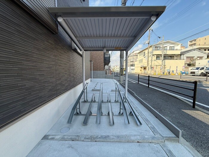 ブリリアンスの物件外観写真