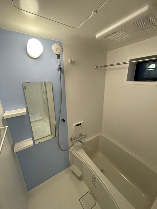 セレニティ荒本B棟の物件内観写真