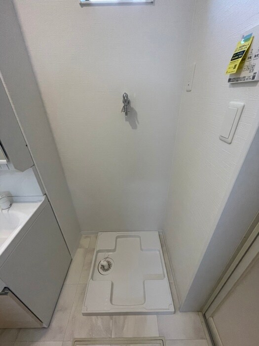 セレニティ荒本B棟の物件内観写真