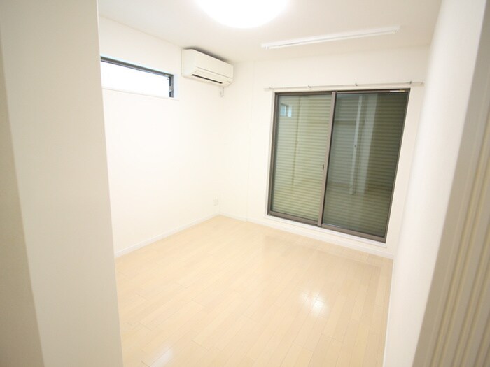 ブリーゼ城東の物件内観写真