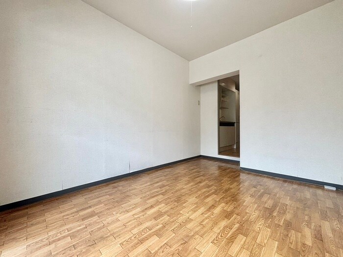 パルティ－ル御陵の物件内観写真