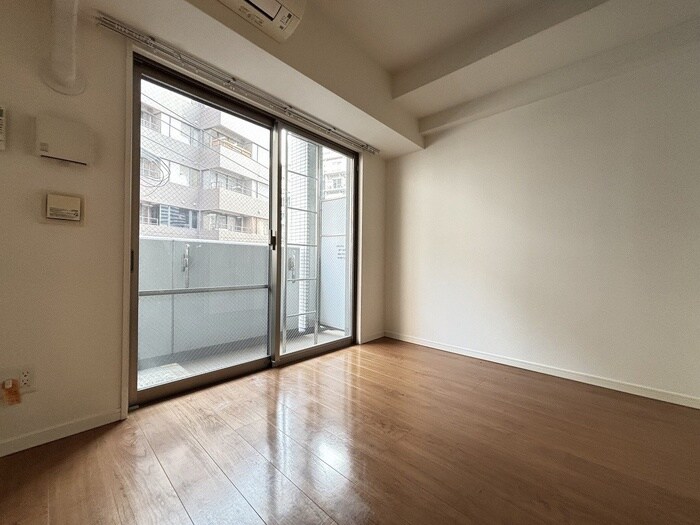 フォレ・リビエール磯辺通の物件内観写真