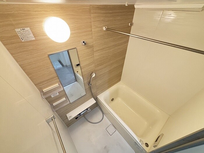 フォレ・リビエール磯辺通の物件内観写真