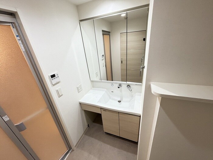 フォレ・リビエール磯辺通の物件内観写真