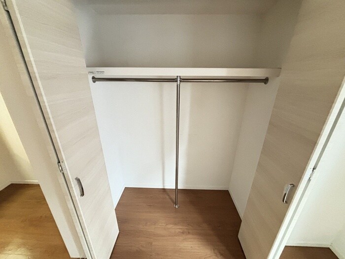 フォレ・リビエール磯辺通の物件内観写真