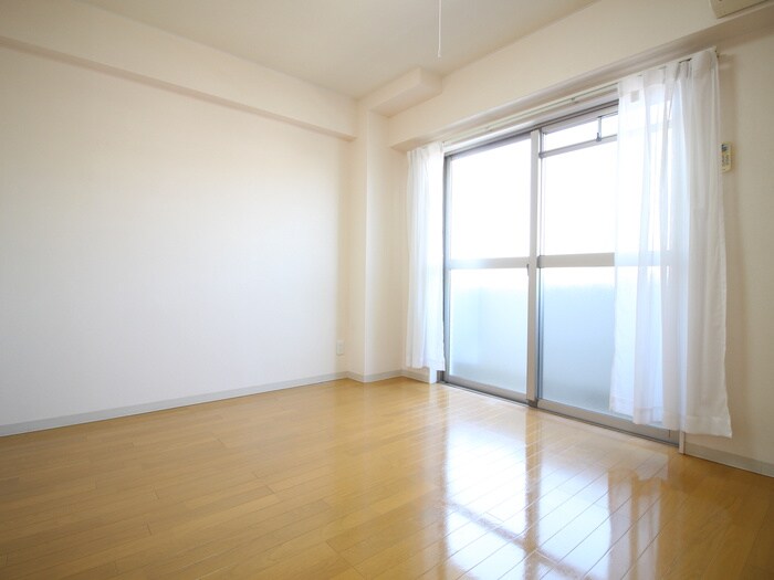 セラフィック・ＩＷＴの物件内観写真