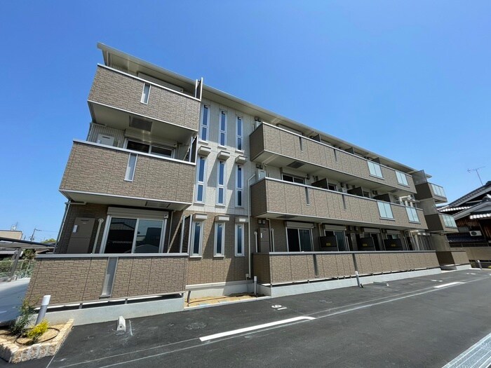 グラシア内畑の物件外観写真