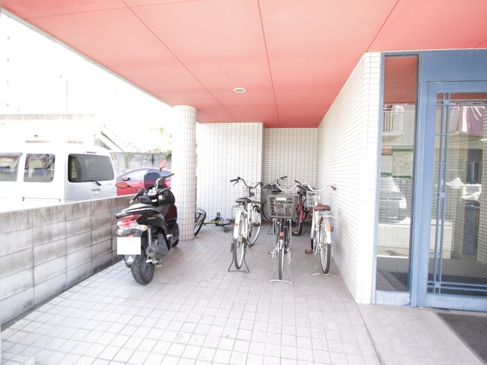 Ｍ・ローゼ忍ヶ丘の物件外観写真