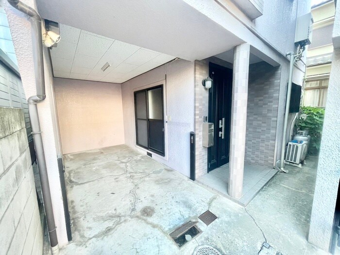 岸和田２丁目貸家の物件外観写真