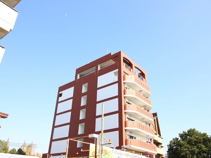 ジョイパ－ク鶴見の物件外観写真