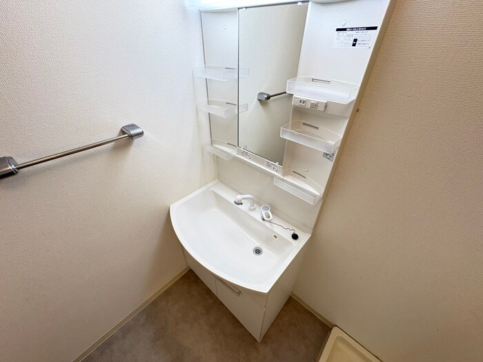 アンソレイユ高木の物件内観写真