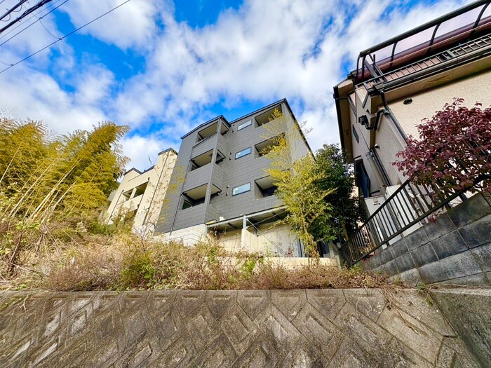 REGIES清荒神Ⅱの物件外観写真