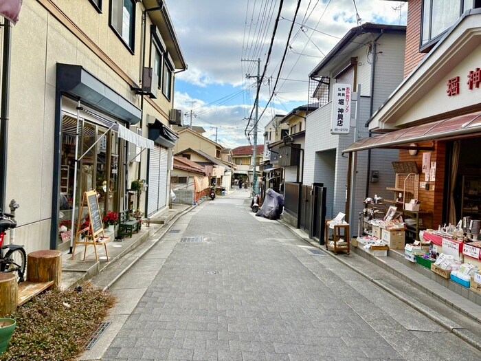 REGIES清荒神Ⅱの物件外観写真