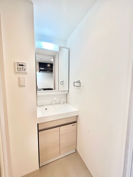 LUXENA　KADOMAの物件内観写真