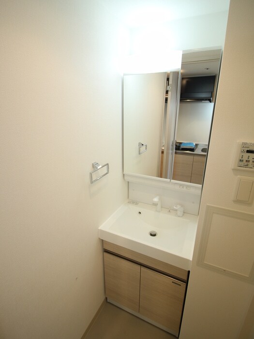 LUXENA　KADOMAの物件内観写真