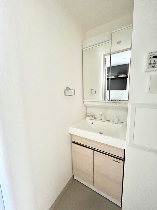 LUXENA　KADOMAの物件内観写真