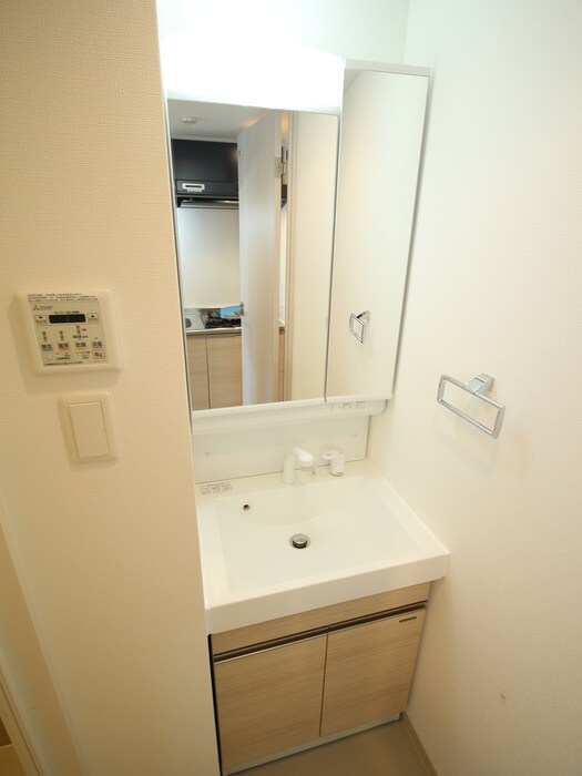 LUXENA　KADOMAの物件内観写真