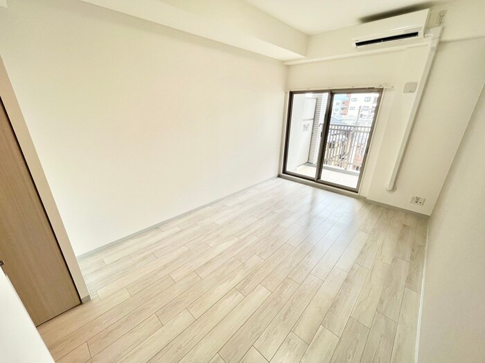 LUXENA　KADOMAの物件内観写真