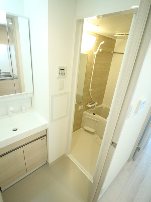 LUXENA　KADOMAの物件内観写真