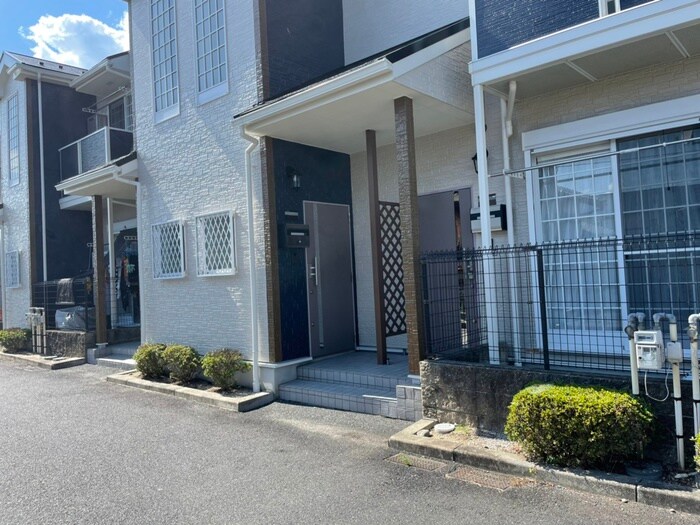 グレ－スコンフォ－トの物件外観写真